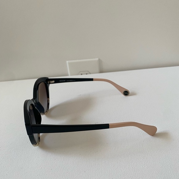 WOOW Paris Cat Eye Sunglasses - Picture 5 of 9